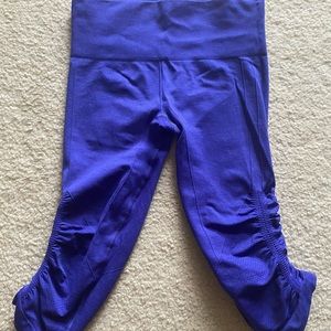 Lululemon Ebb to Flow Crop